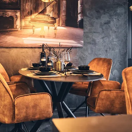 Apartment Exklusive Mozart-suite Im Herzen Von Neuwied